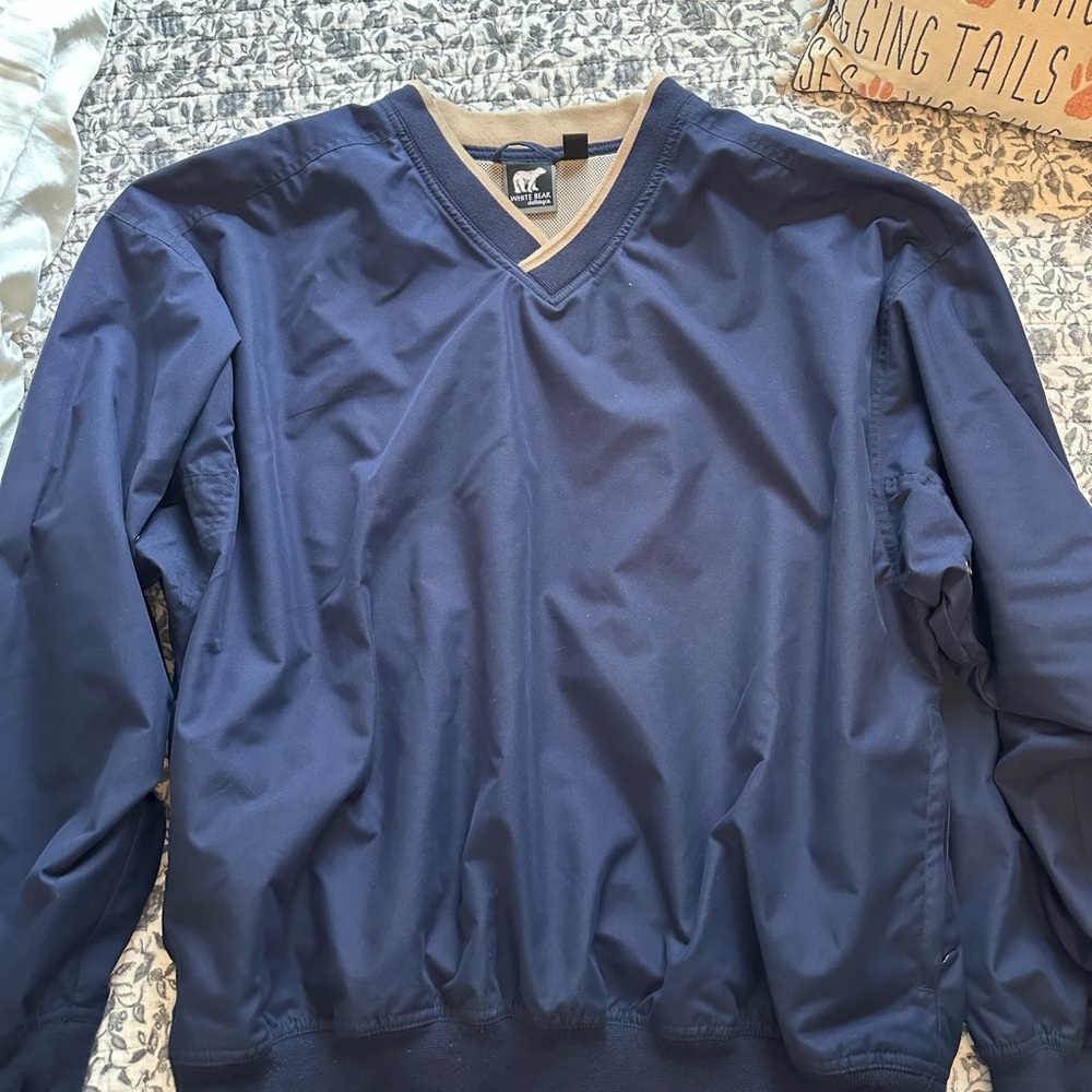 White Barn Men's Navy V-Neck Sweater